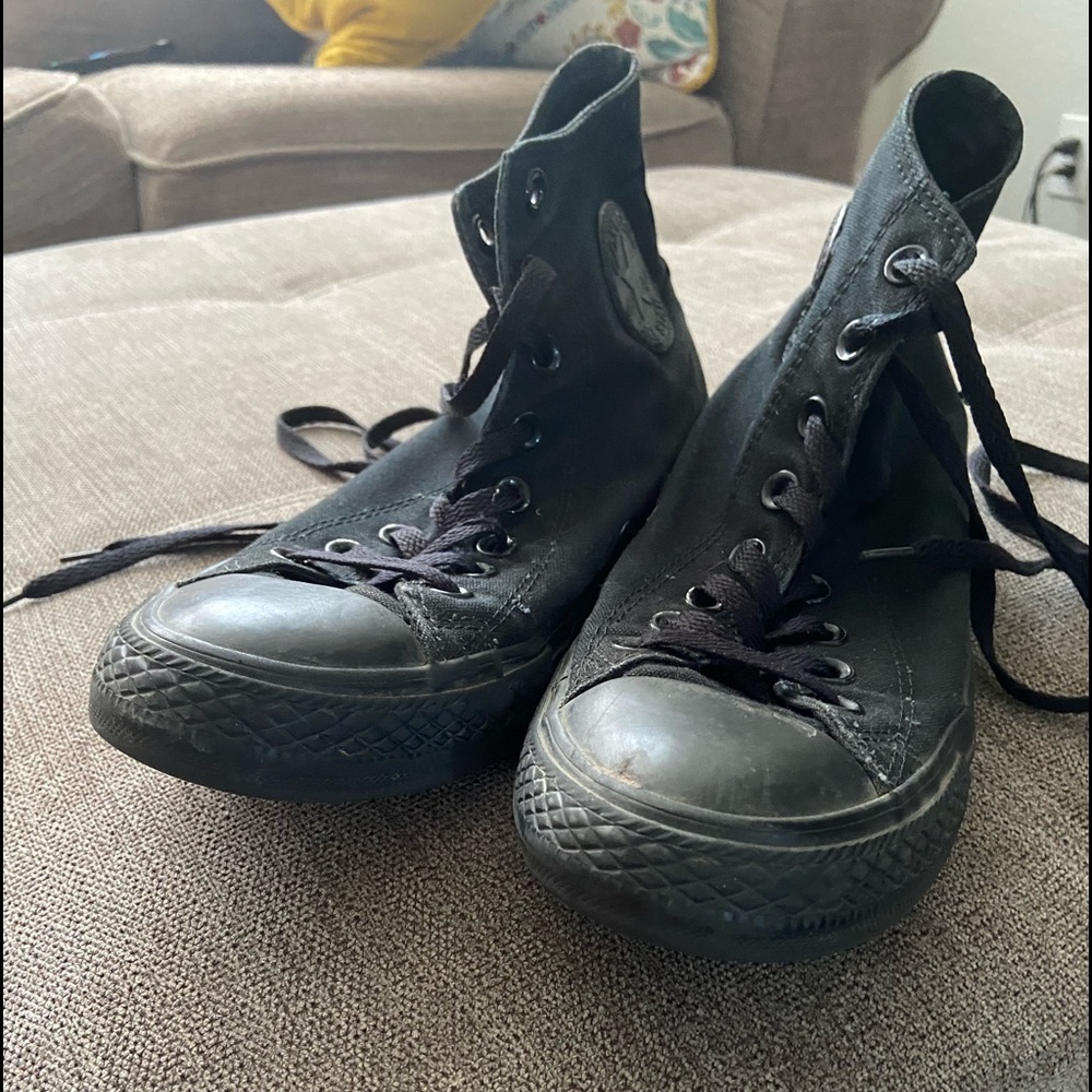 Converse High Tops, 9 Womens